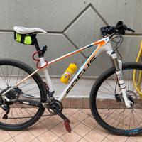 Mtb focus raven 29 carbonio M