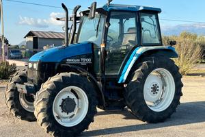TRATTORE NEW HOLLAND TS100