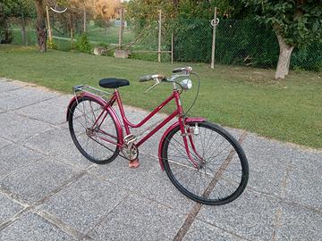 bicicletta donna pronta all'uso 