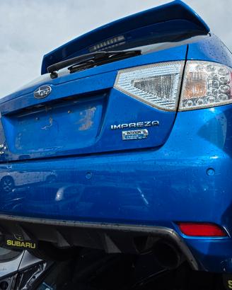 Subaru Impreza Anno 2010 2.0 Diesel per ricambi 