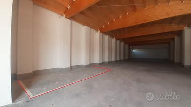 Posto Auto Coperto Centralissimo