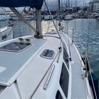 Barca a vela Hunter 340 natante