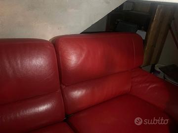 divano in vera pelle 3posti