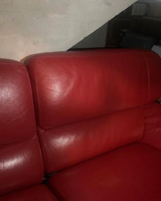 divano in vera pelle 3posti