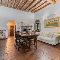 5 LOCALI A CAPRANICA