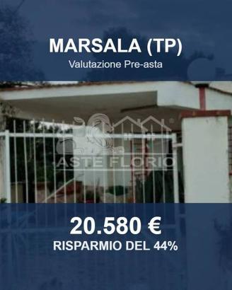 Immobile in asta di 145 m² con più di 5 locali a M