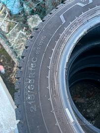 pneumatici Ford transit 215/65r16c