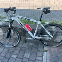 Mountain Bike - MERIDA TFS 900 XC Series