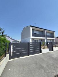 Immobile in asta di 170 m² con 5 locali a Boara Pi