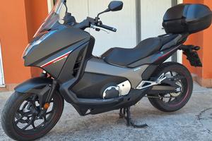 Honda Integra 750 Sport DCT – 2019 – 10.000 km