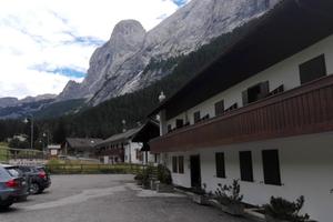 Monolocale a Canazei con box e posto auto