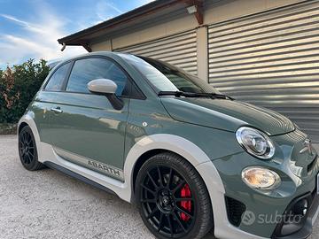Abarth 695 70 anniversario