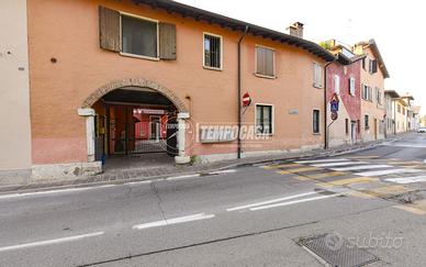TRI LOCALI CON BOX E TERRAZZO