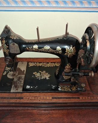 macchina cucire manale d epoca