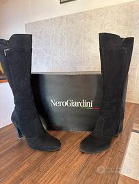 STIVALI A GAMBA ALTA (CAMOSCIO) - NERO GIARDINI