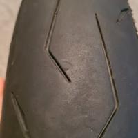 Pirelli Diablo Supercorsa BSB usata 120-70 ZR17