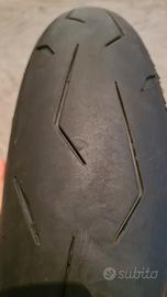 Pirelli Diablo Supercorsa BSB usata 120-70 ZR17