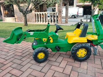 Trattore pedali John Deere 