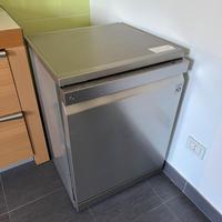 Lavastoviglie LG DF425HSS 14 coperti