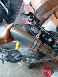 Terminale di scarico MT 450 CF moto