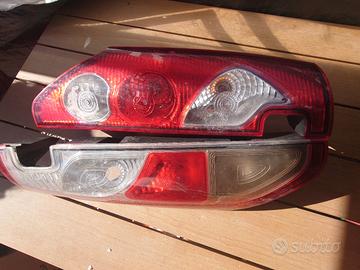 fanale posteriore per veicoli, nello specifico com