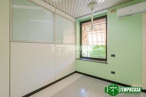 CENTRALISSIMO STUDIO A DUE PASSI DA TUTTI I SERVIZ