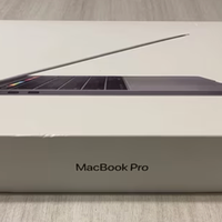 MacBook Pro 13" mid 2019