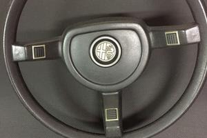 Volante alfetta 2000..