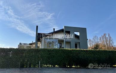 Prestigioso bilivello del 2020, in zona centraliss