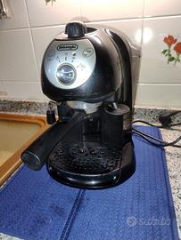Macchina per Caffè espresso e Cappuccino DE LONGHI
