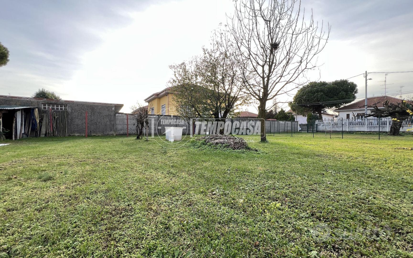 Terreno residenziale a Lonate Pozzolo - Vista 3