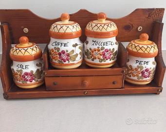 Espositore con barattoli in ceramica