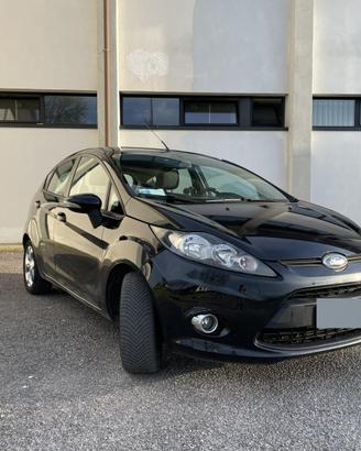 Ford Fiesta 1.4 TDCi 68 CV 2012 - neopatentati