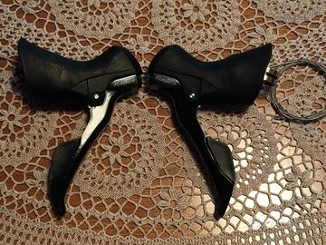 Coppia comandi freno cambio Shimano tiagra.