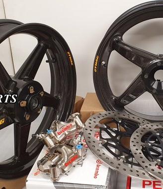 Ducati Mv Agusta cerchi carbonio e freni brembo