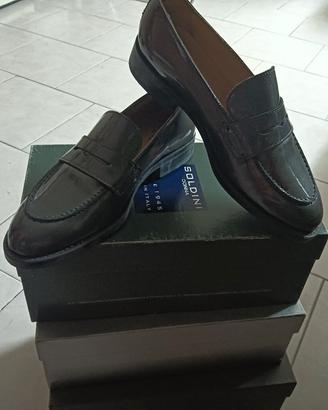 Mocassini donna grigio lucide pelle