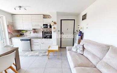 TRILOCALE CON TERRAZZO