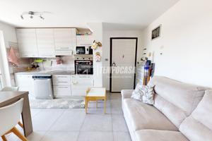 TRILOCALE CON TERRAZZO