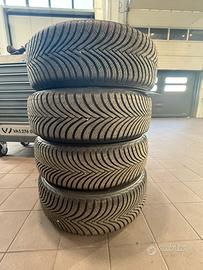 Gomme invernali e cerchi audi q2 205/60/16  92 H
