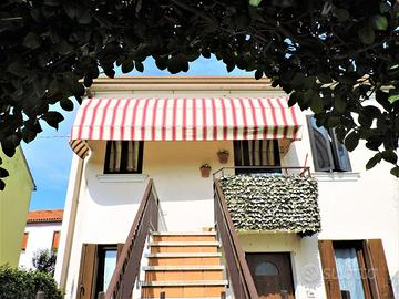 Appartamento ristrutturato a nuovo con scoperto