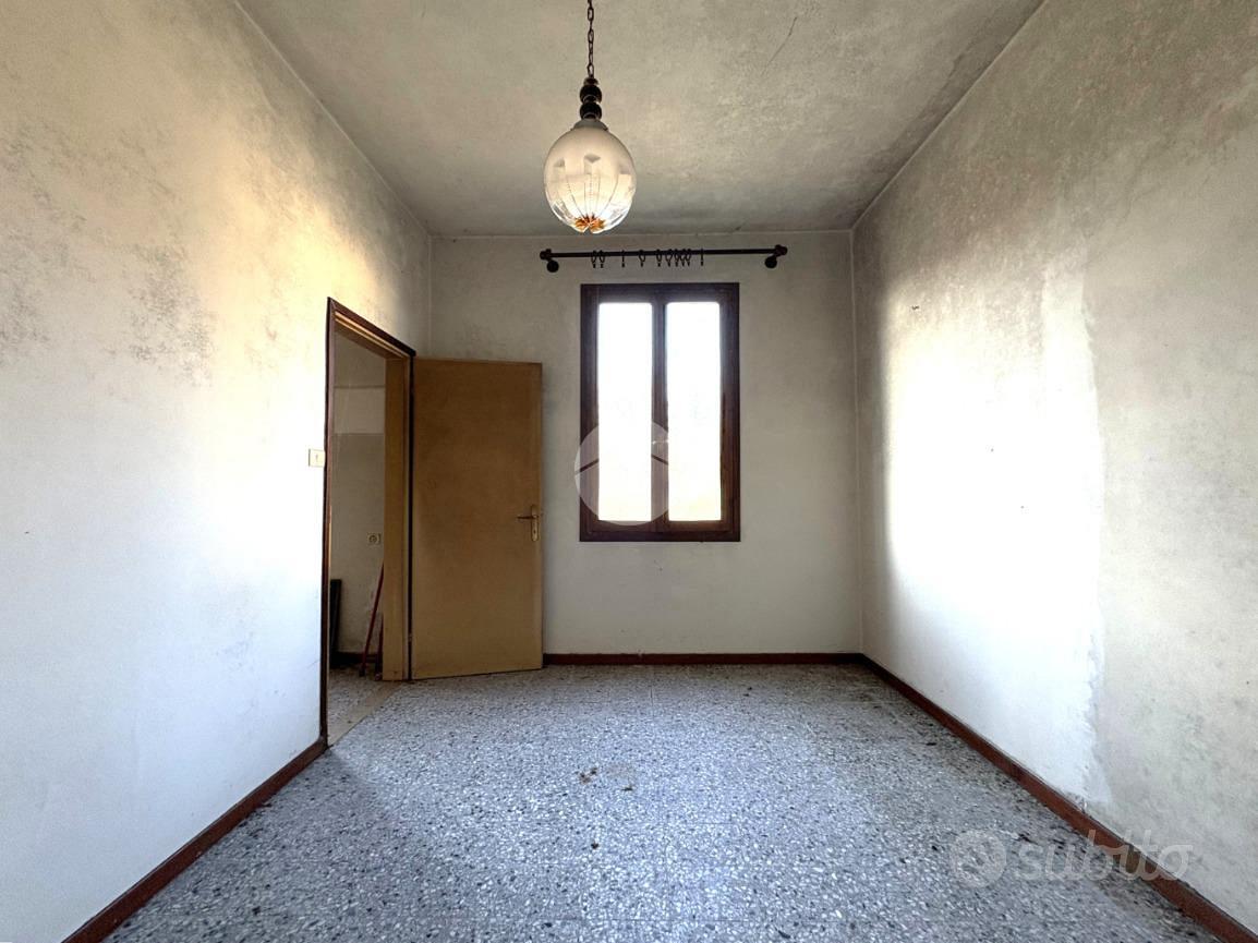 VILLA SINGOLA A TREVISO - Vista 5