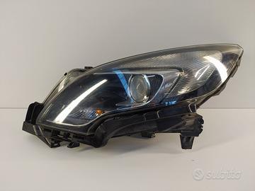 Faro ant sx OPEL ZAFIRA C '11