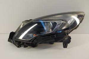 Faro ant sx OPEL ZAFIRA C '11