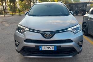 Toyota rav4 - 2017