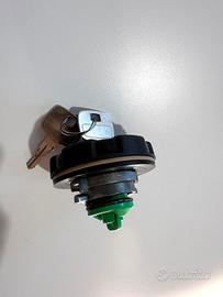 Tappo serbatoio carburante con chiavi – Ø 3,5 cm