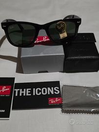 Ray-Ban Folding Wayfarer ORB4105 Nero