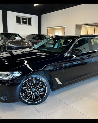 BMW Serie 5(G30/31/F90) - 518d 48V Touring Busines