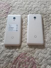 2 telefoni Vodafone Smart N9 Lite