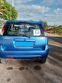 Suzuki ignis 2002