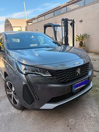 PEUGEOUT 3008 allure lack s 1.5 diesel 130cv